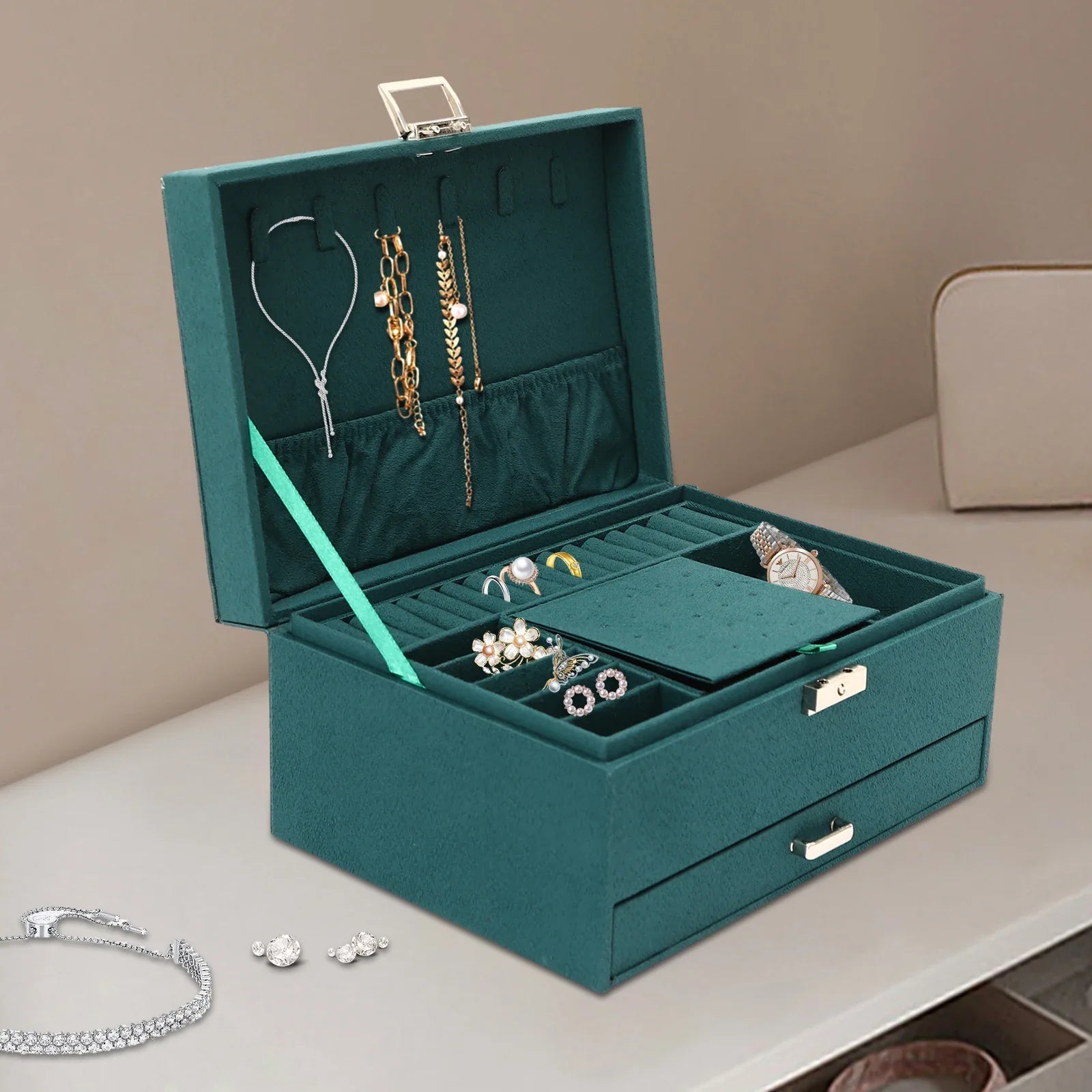 Elegant 3-Tier Jewelry Organizer